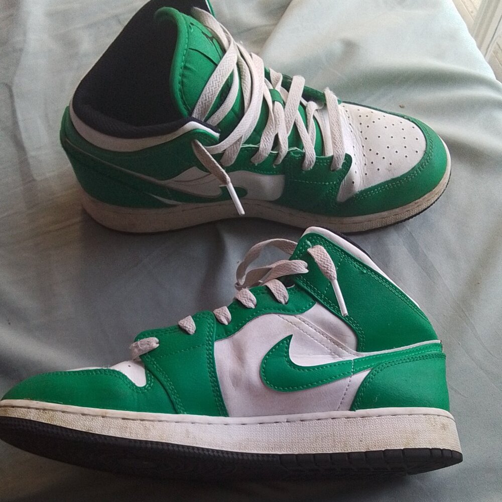 Green Air Jordan 1